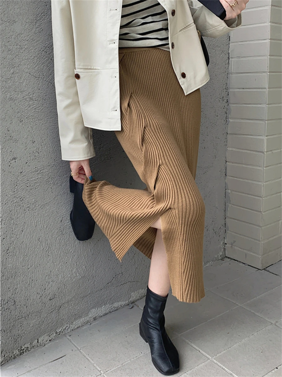 Skirt Women Autumn Winter 2022 New Split High Waist Elegant Korean Fashion Women Straight Package Hip Knitting Skirts
Skirt Women Autumn Winter 2022 New Split High Waist Elegant Korean Fashion Women Straight Package Hip Knitting Skirts