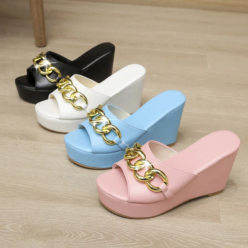 Summer Wedges Slippers Platform High Heels Women Slipper Ladies Outside Shoes Metal Chain Clog Wedge Slipper Flip Flop Sandals
Summer Wedges Slippers Platform High Heels Women Slipper Ladies Outside Shoes Metal Chain Clog Wedge Slipper Flip Flop Sandals