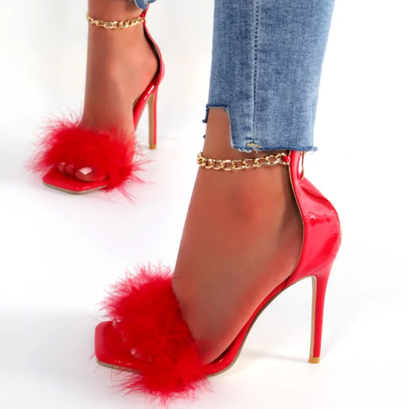 New Sexy Black Fur Women's Sandals Super High Heels Open Toe Chain Sandals Summer Large Size Women Party Shoes
New Sexy Black Fur Women's Sandals Super High Heels Open Toe Chain Sandals Summer Large Size Women Party Shoes