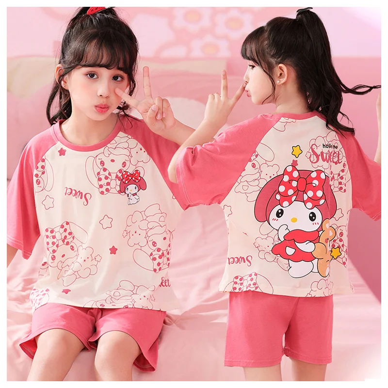 Sanrioed My Melody Cinnamoroll Hellokittys, милый детский летний пижамный комплект, милые шорты с коротким рукавом, домашняя одежда
Sanrioed My Melody Cinnamoroll Hellokittys, милый детский летний пижамный комплект, милые шорты с коротким рукавом, домашняя одежда