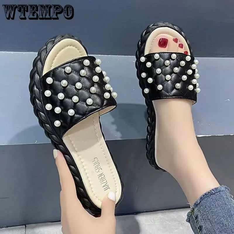 Шлепанцы WTEMPO женские с жемчугом, модные летние тапочки с бусинами, мягкие Нескользящие сандалии на платформе для пляжа и отдыха на открытом воздухе, Прямая поставка
Шлепанцы WTEMPO женские с жемчугом, модные летние тапочки с бусинами, мягкие Нескользящие сандалии на платформе для пляжа и отдыха на открытом воздухе, Прямая поставка
