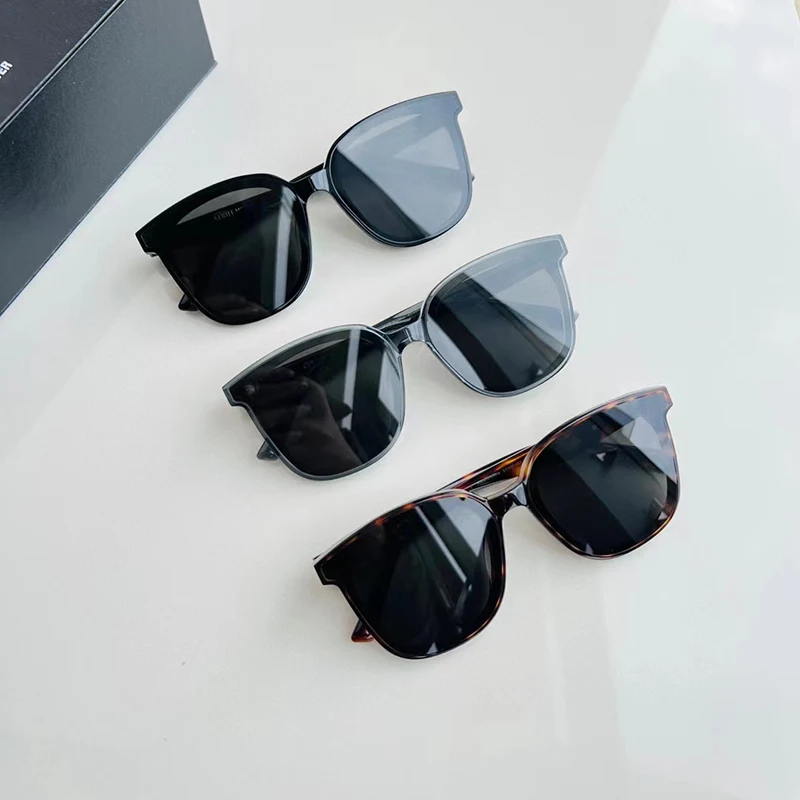 Gentle Monster Sunglasses Luxury Brand Designer Men Fashion Big Frame JACKIE Sunglasses Wommen Vintage Sun Glasses
Gentle Monster Sunglasses Luxury Brand Designer Men Fashion Big Frame JACKIE Sunglasses Wommen Vintage Sun Glasses