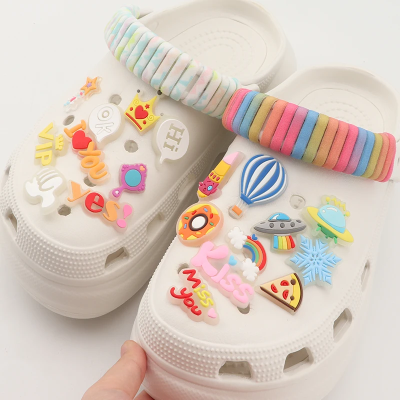New Luminous Croc Shoe Charms Set for Clog Sandals Decoration DIY Shoe Charm Pins for Croc Men Women Kids Letters Rainbow Food
New Luminous Croc Shoe Charms Set for Clog Sandals Decoration DIY Shoe Charm Pins for Croc Men Women Kids Letters Rainbow Food