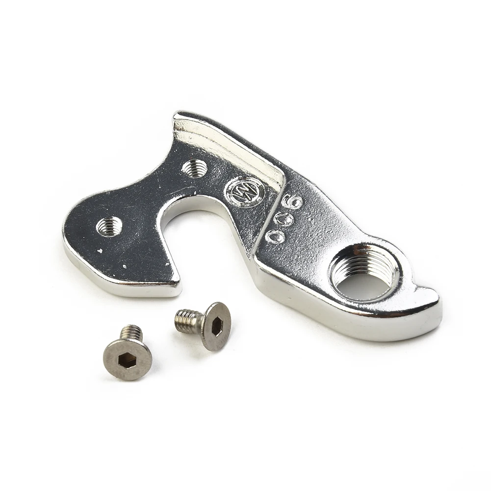 This Sturdy and Durable Rear Derailleur Gear Mech Hanger is the Perfect Replacement for Your Bike's Broken Tail Hook
This Sturdy and Durable Rear Derailleur Gear Mech Hanger is the Perfect Replacement for Your Bike's Broken Tail Hook