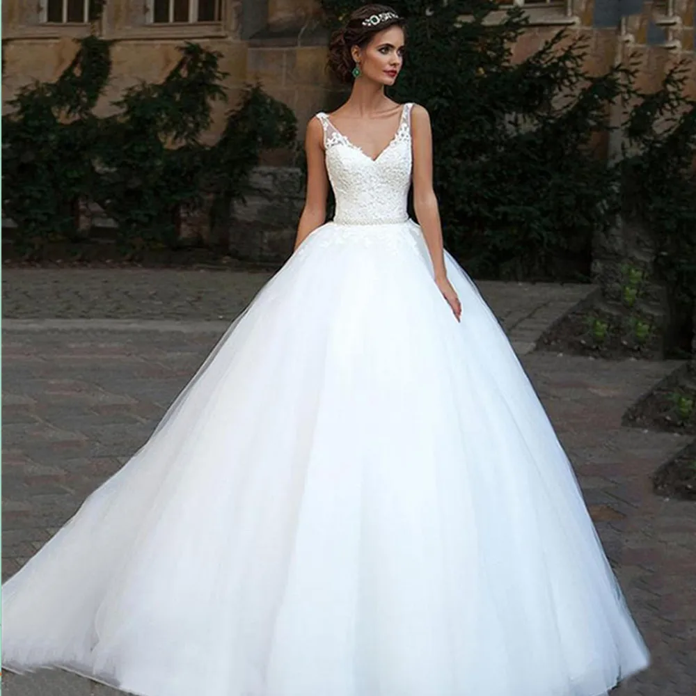 Princess V-Neck A-Line Wedding Dresses Ball Gown Elegant Bridal Gowns Lace Applique Lace Up Sleeveless Backless Vestido De Novia
Princess V-Neck A-Line Wedding Dresses Ball Gown Elegant Bridal Gowns Lace Applique Lace Up Sleeveless Backless Vestido De Novia