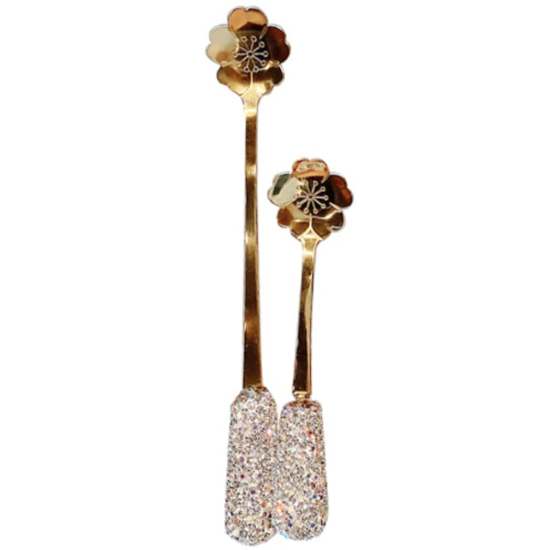 Diamond coffee scoop crystal coffee mixing spoon stainless steel milk spoon tea spoon condiment spoon kitchen accessories spoon
Diamond coffee scoop crystal coffee mixing spoon stainless steel milk spoon tea spoon condiment spoon kitchen accessories spoon