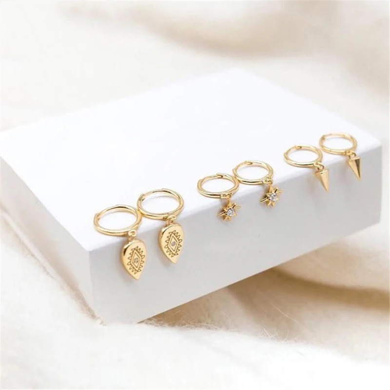 S925 Silver Eight-pointed Star Fashion Queen Exquisite Earring Jewelry Ladies Fashion Jewelry Trend Ins Same Earring Gift
S925 Silver Eight-pointed Star Fashion Queen Exquisite Earring Jewelry Ladies Fashion Jewelry Trend Ins Same Earring Gift