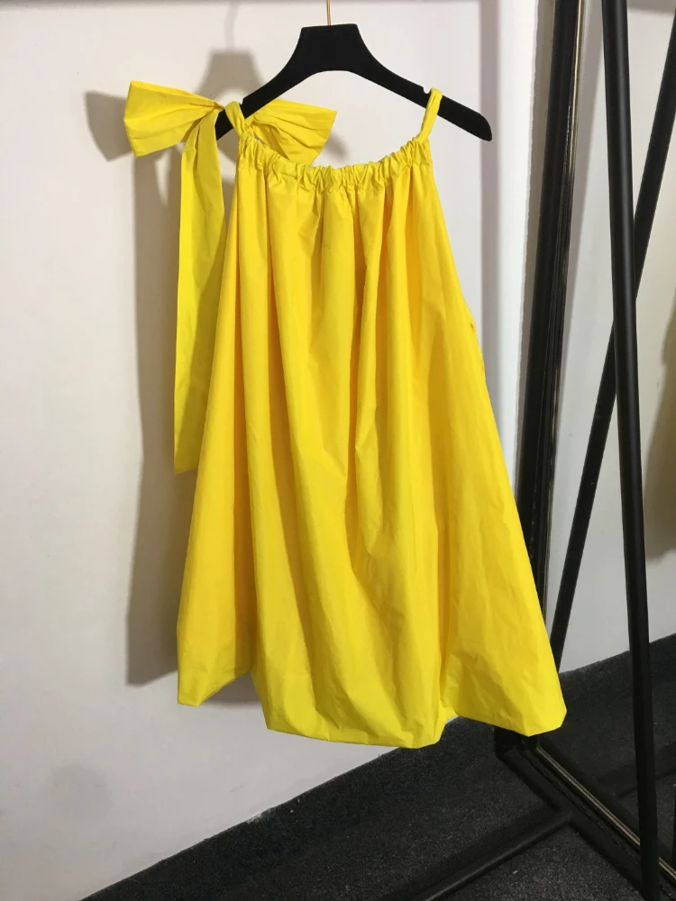 2023 Spring Summer Sweet Cute Bow Neon Yellow Sling Dress Women Streetwear Sexy Loose Dresses Women Beachwear Dress Holiday Robe
2023 Spring Summer Sweet Cute Bow Neon Yellow Sling Dress Women Streetwear Sexy Loose Dresses Women Beachwear Dress Holiday Robe
