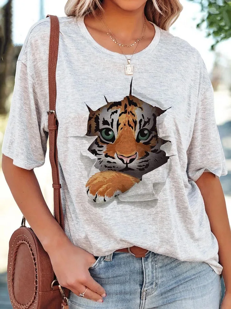 Summer Elegant O Neck Loose Blouse Streetwear Casual Short Sleeve Tiger Print Pullover Tops 2022 Fashion Women All-match Shirts
Summer Elegant O Neck Loose Blouse Streetwear Casual Short Sleeve Tiger Print Pullover Tops 2022 Fashion Women All-match Shirts