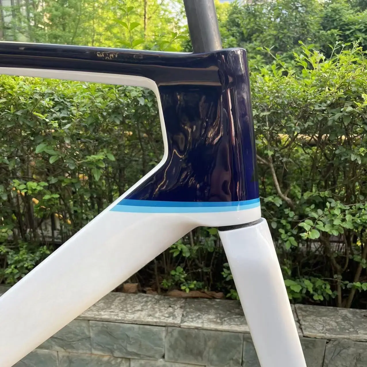 2023 Carbon Bike Frame Carbon Fiber T1100 Frameset Road Bike Frame Bicycle Frame Fit Di2 Contact us for more discounts!
2023 Carbon Bike Frame Carbon Fiber T1100 Frameset Road Bike Frame Bicycle Frame Fit Di2 Contact us for more discounts!