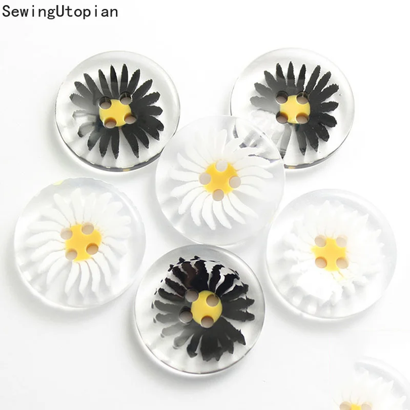 20PCS Resin Daisy Buttons Four Eye Spot Coat Windbreaker Shirt Button Transparent White Buttons 11.5-30mm Botones Decorativos
20PCS Resin Daisy Buttons Four Eye Spot Coat Windbreaker Shirt Button Transparent White Buttons 11.5-30mm Botones Decorativos