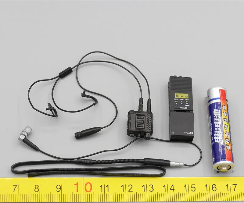 1/6 Scale 26044B Earphone and Communication Device Model for 12''Figures DIY Accessories
1/6 Scale 26044B Earphone and Communication Device Model for 12''Figures DIY Accessories