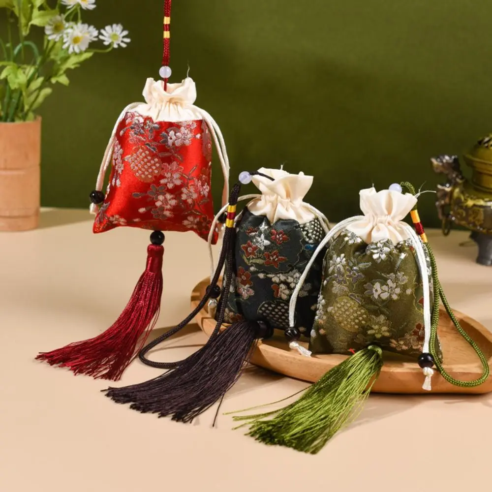 Gift Jewelry Packaging Flower Pattern Chinese Style Sachet Women Sachet Jewelry Storage Bag Dragon Boat Festival Bag
Gift Jewelry Packaging Flower Pattern Chinese Style Sachet Women Sachet Jewelry Storage Bag Dragon Boat Festival Bag