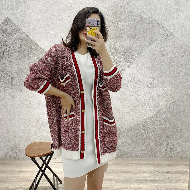 Fashion Spring and Summer New Mixed Thread Knitted Cardigan Female V-neck Loose College Style Sweater Casual Coat
Fashion Spring and Summer New Mixed Thread Knitted Cardigan Female V-neck Loose College Style Sweater Casual Coat