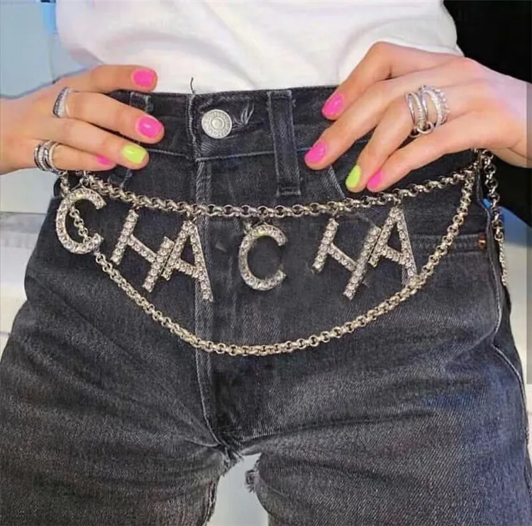 2023 New Customizable Letter Sexy Stainless Steel Metal Diamond Glitter Bar Party Casual Decoration Chain Waist Chain
2023 New Customizable Letter Sexy Stainless Steel Metal Diamond Glitter Bar Party Casual Decoration Chain Waist Chain