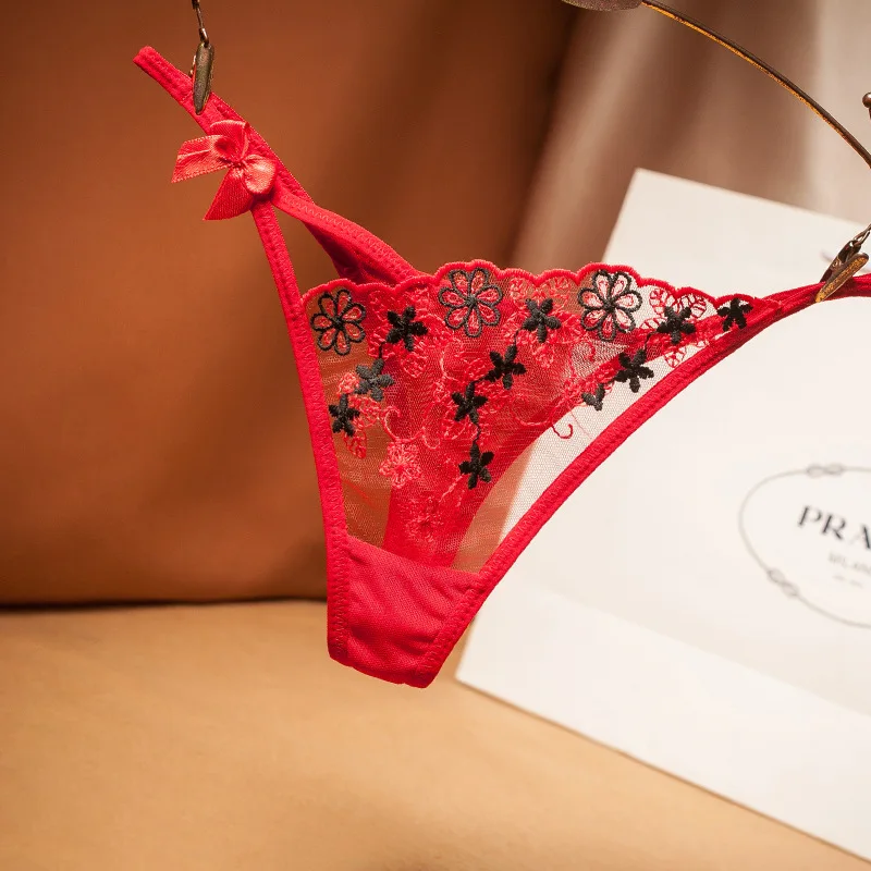 Femenina Underwear фалоиметотар Tenu sexy Lingerie Panties Women Sexy Transparent Lace Thong Embroidery G-String Ropa Interior
Femenina Underwear фалоиметотар Tenu sexy Lingerie Panties Women Sexy Transparent Lace Thong Embroidery G-String Ropa Interior