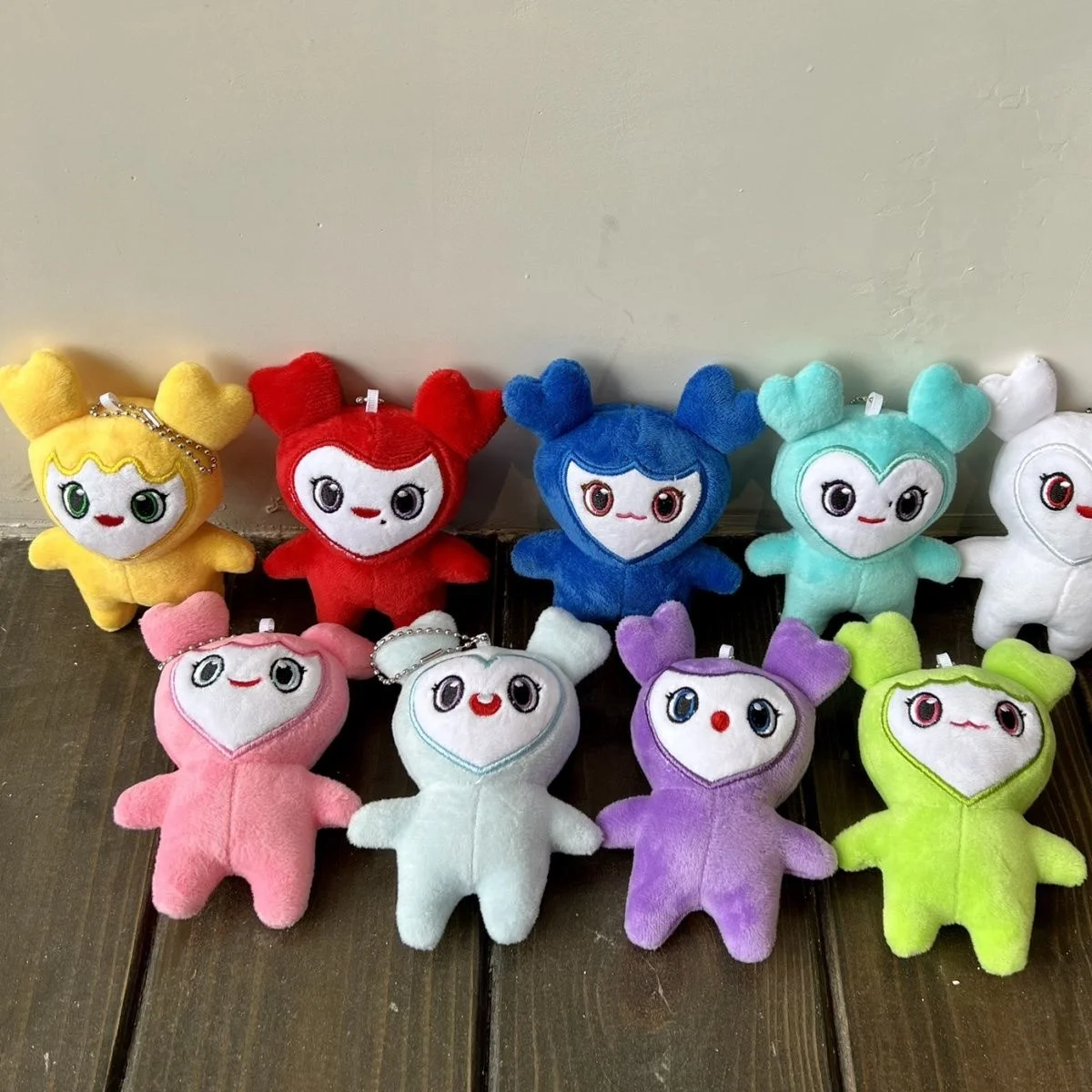 Korean Super Star Plush Toy Cartoon Animal Momo Lovely Doll Keychain Plush Children Christmas Gift Plush Toy Grab Doll
Korean Super Star Plush Toy Cartoon Animal Momo Lovely Doll Keychain Plush Children Christmas Gift Plush Toy Grab Doll