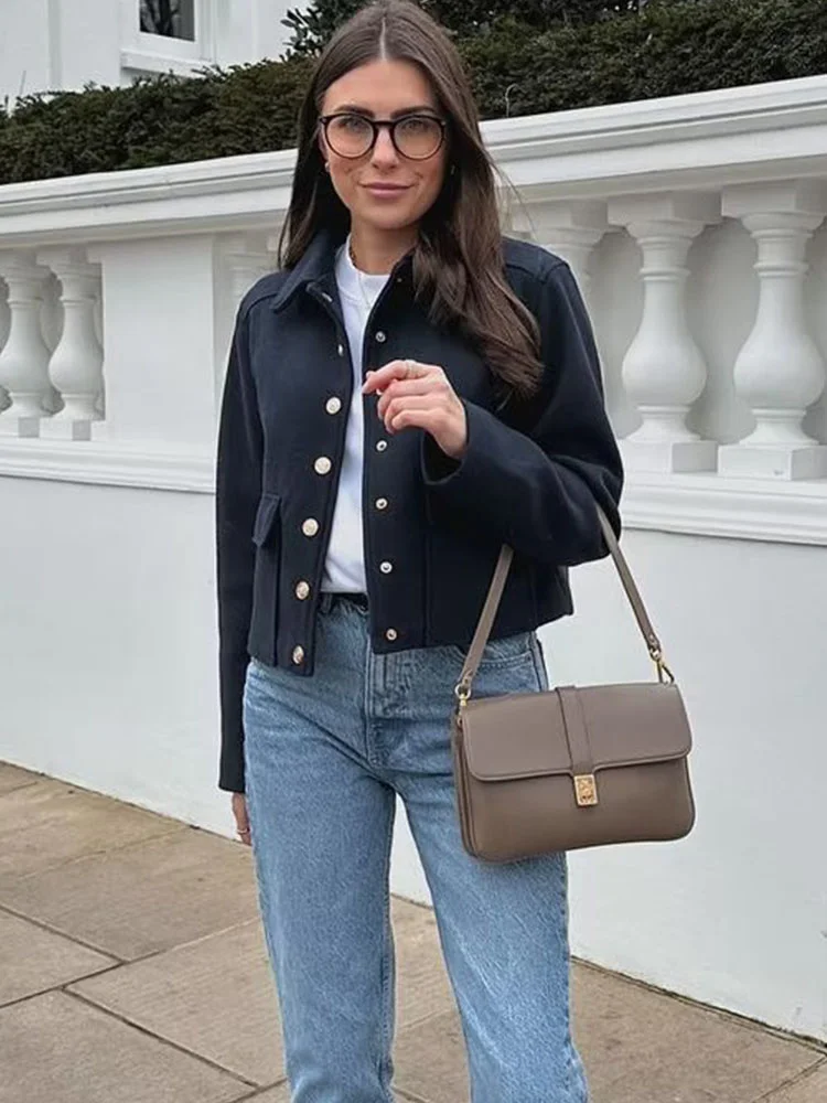 Women Jcaket 2023 New Fashion Top Gold Office Clothing Jacket Coat Vintage Long Sleeve Flap Pockets Woman Traf Dress Chic Outfit
Women Jcaket 2023 New Fashion Top Gold Office Clothing Jacket Coat Vintage Long Sleeve Flap Pockets Woman Traf Dress Chic Outfit