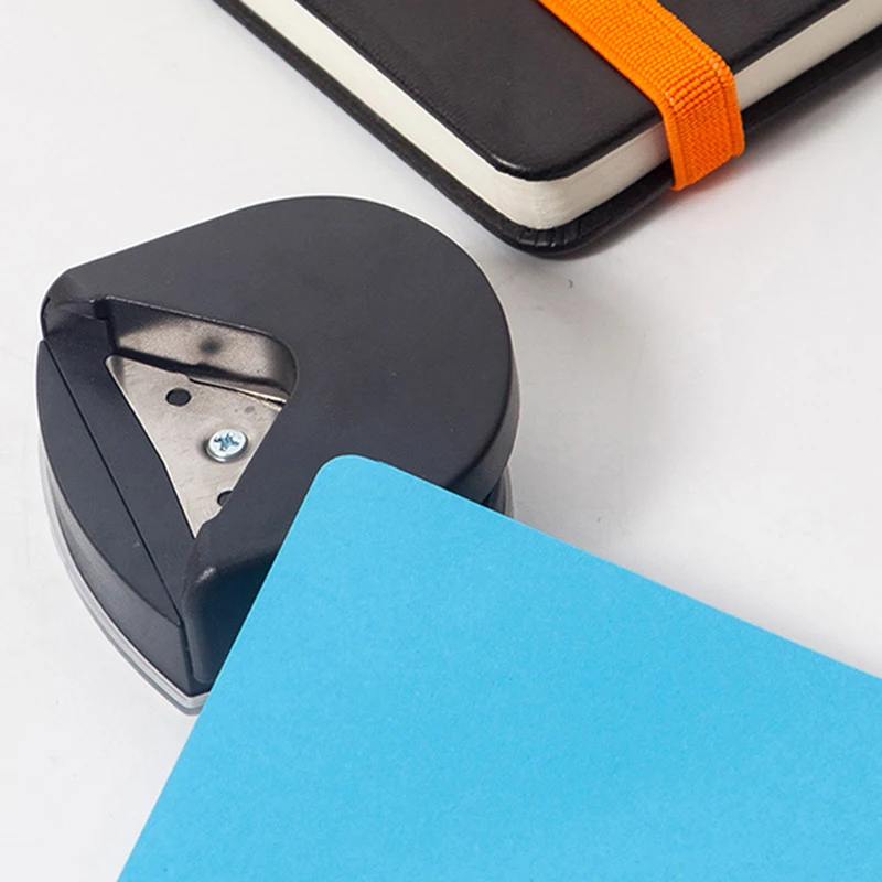 Mini Corner Trimmer Corner Durable Rounder Punch R4 DIY Paper Cutter DIY Paper Cutter Card Scrapbooking Punch
Mini Corner Trimmer Corner Durable Rounder Punch R4 DIY Paper Cutter DIY Paper Cutter Card Scrapbooking Punch