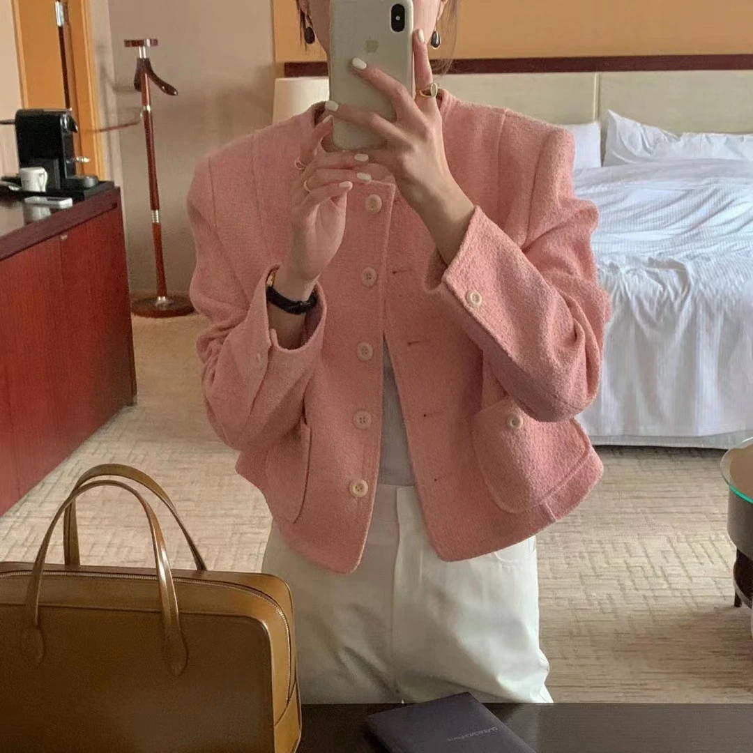 South Korea chic autumn sweet small fragrant wind round neck single breasted loose casual long sleeve tweed coat women
South Korea chic autumn sweet small fragrant wind round neck single breasted loose casual long sleeve tweed coat women