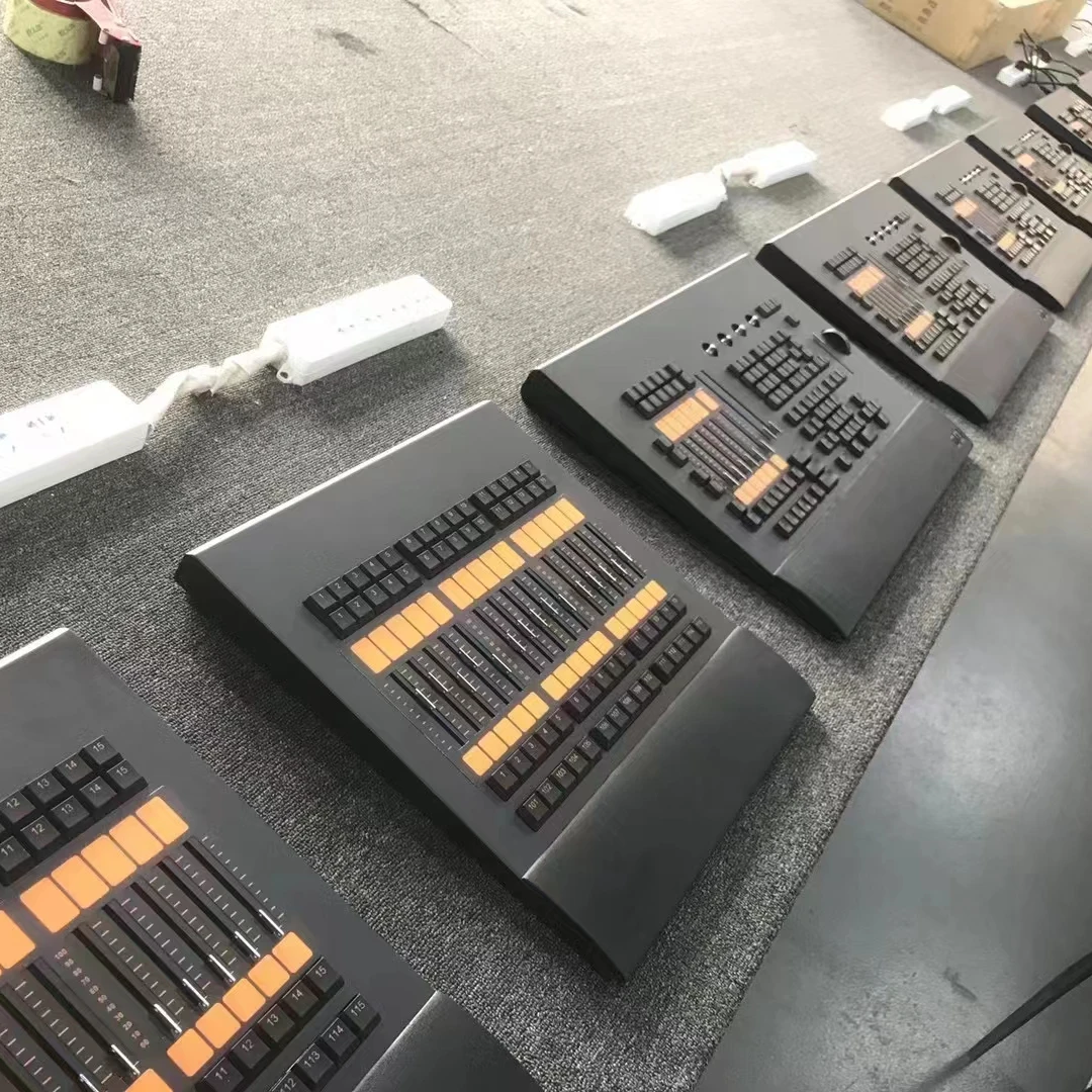 Command Wing Fada Wing Ma2 Professional Stage Lighting Console Command Wing DMX Controller
Command Wing Fada Wing Ma2 Professional Stage Lighting Console Command Wing DMX Controller