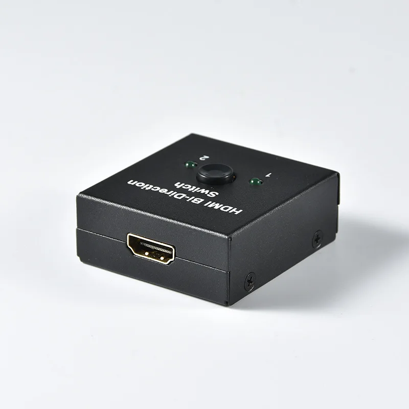 3D 4K 2 x 1 / 1 x 2 Bi-Directional HDMI Switcher HDMI 2.0 Switch Splitter
3D 4K 2 x 1 / 1 x 2 Bi-Directional HDMI Switcher HDMI 2.0 Switch Splitter