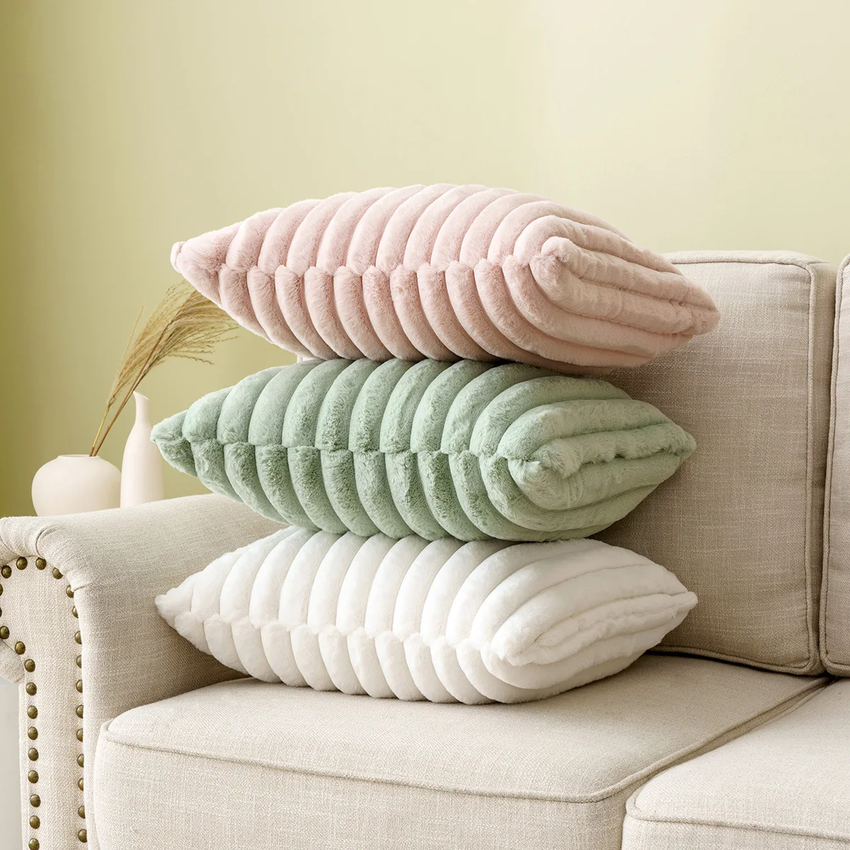 Short Plush Cushion Cover 45x45cm Rabbit Fur Soft Sofa Chair Couch Pillowcase Home Seat Bed Decorative Pillow Covers Home Decor
Short Plush Cushion Cover 45x45cm Rabbit Fur Soft Sofa Chair Couch Pillowcase Home Seat Bed Decorative Pillow Covers Home Decor