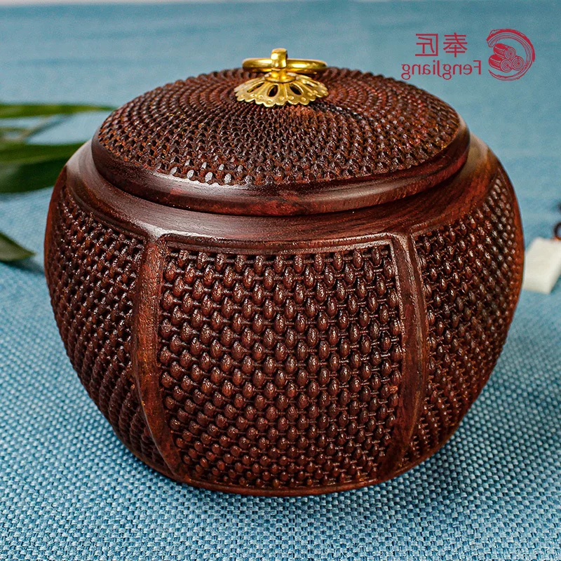 Sandalwood Red Style Rosewood Boutique Wooden Caddy High-Grade Chinese Wood Carving Tea Pot Medium
Sandalwood Red Style Rosewood Boutique Wooden Caddy High-Grade Chinese Wood Carving Tea Pot Medium