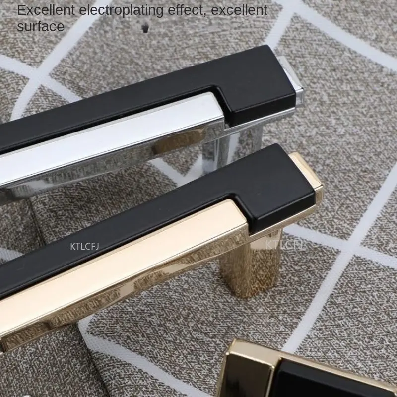 2 Colors Modern European Style Furniture Handle Wardrobe Cabinet Closet Door Knob Dressing Table and Drawer Pulls Hardware
2 Colors Modern European Style Furniture Handle Wardrobe Cabinet Closet Door Knob Dressing Table and Drawer Pulls Hardware