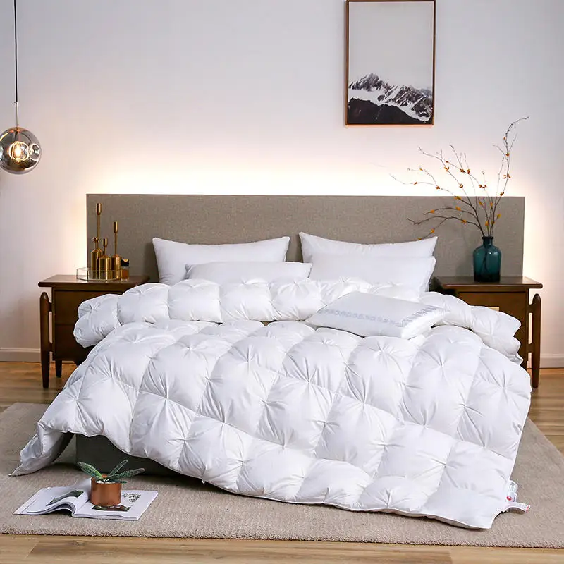 Luxury White Goose Down Filler Duvet 3D Bread Quilt Comforter Winter Heavy Duvet 4kg Weight 100% Cotton Shell Thickened Quilt 
Luxury White Goose Down Filler Duvet 3D Bread Quilt Comforter Winter Heavy Duvet 4kg Weight 100% Cotton Shell Thickened Quilt