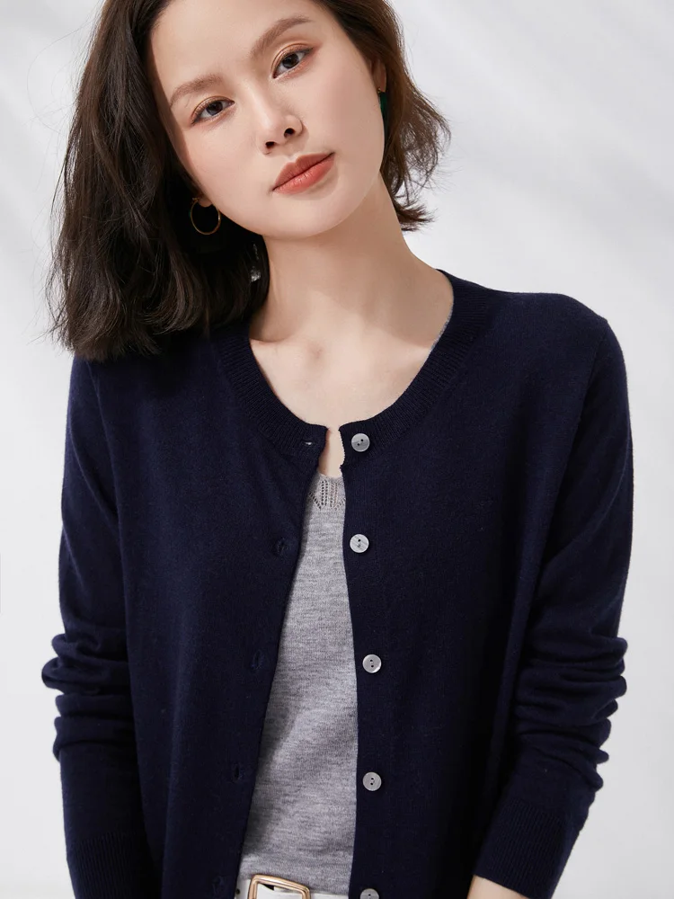 Aliselect Autumn/Winter Classic Wool Blend Women's Knitted Cardigan Sweater Long Sleeve Solid Color Round Neck Top
Aliselect Autumn/Winter Classic Wool Blend Women's Knitted Cardigan Sweater Long Sleeve Solid Color Round Neck Top