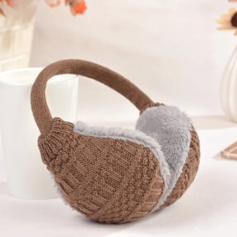 Knitted Winter Warm Earmuffs Winter Fashion Eerwarmer for Man and Women Removable and Washable New Type Ear Cover
Knitted Winter Warm Earmuffs Winter Fashion Eerwarmer for Man and Women Removable and Washable New Type Ear Cover