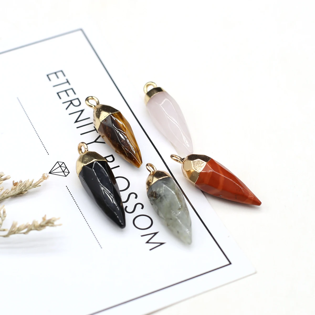 5PCS Natural Stones Agate Rose Quartz Redstone Small Pepper Pendant For Jewelry Making DIY Necklace Accessories Charm Gift Party
5PCS Natural Stones Agate Rose Quartz Redstone Small Pepper Pendant For Jewelry Making DIY Necklace Accessories Charm Gift Party