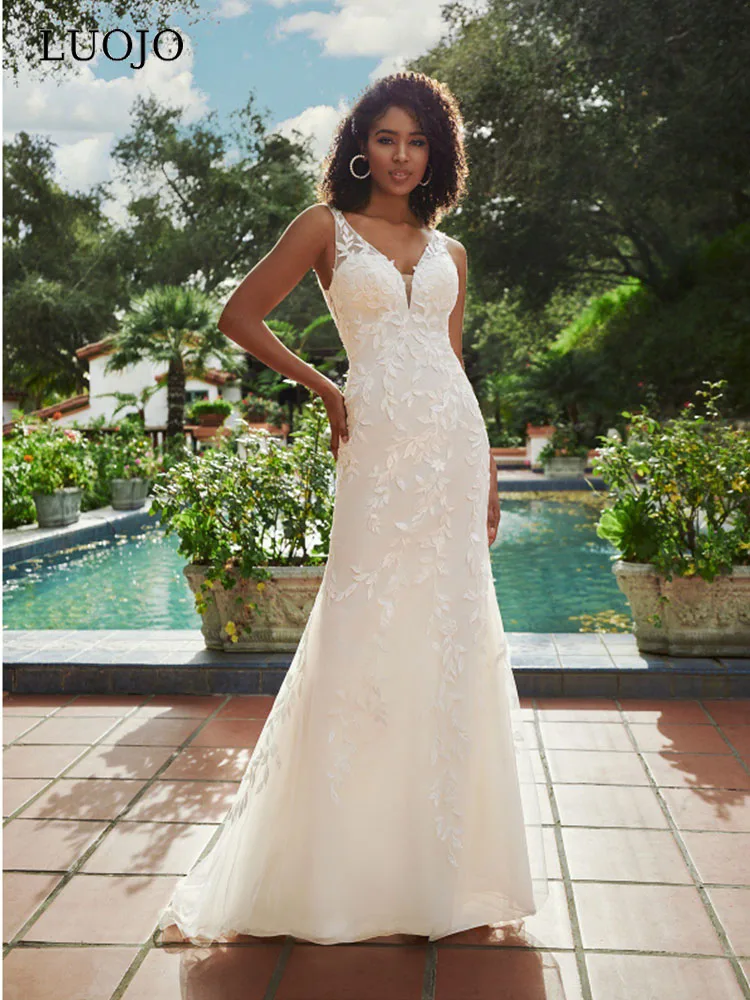 LUOJO Boho Wedding Dress Mermaid V-neck Backless Sleeveless Appliques Tea-length Custom Bridal Gowns For Women Vestidos De Novia
LUOJO Boho Wedding Dress Mermaid V-neck Backless Sleeveless Appliques Tea-length Custom Bridal Gowns For Women Vestidos De Novia