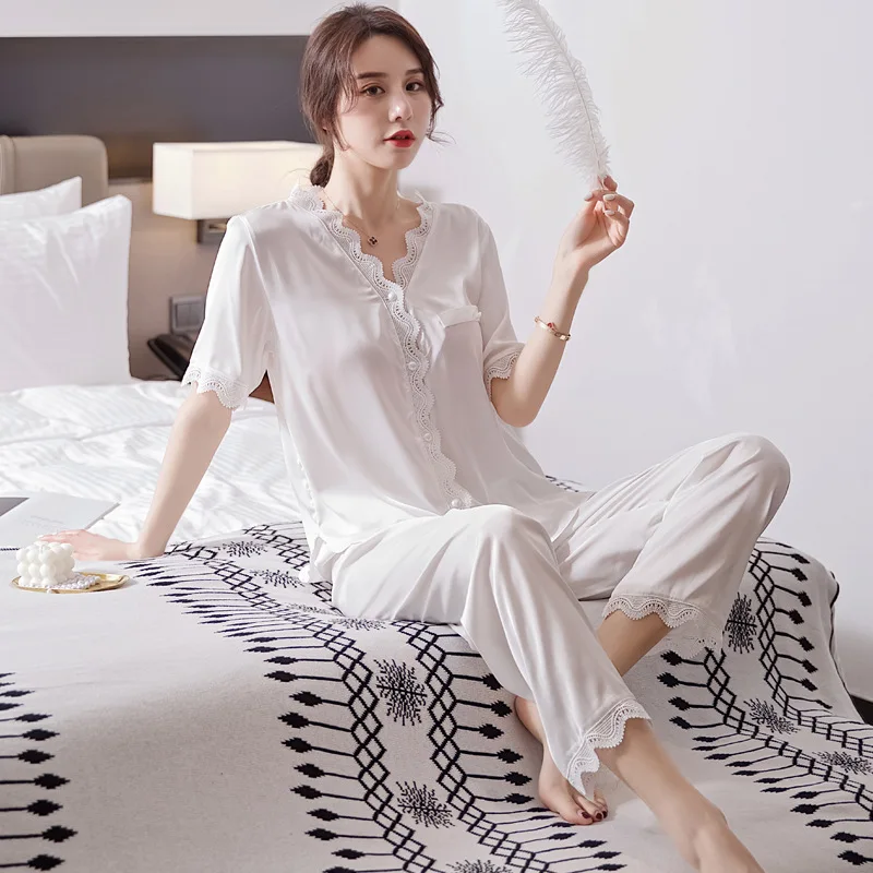 2pcs Pajamas Women's Ice Silk Short Sleeve Pants Solid Color Lace Sexy Home Clothing Suit Silk Ladies Summer Nightwear Sleepwear
2pcs Pajamas Women's Ice Silk Short Sleeve Pants Solid Color Lace Sexy Home Clothing Suit Silk Ladies Summer Nightwear Sleepwear
