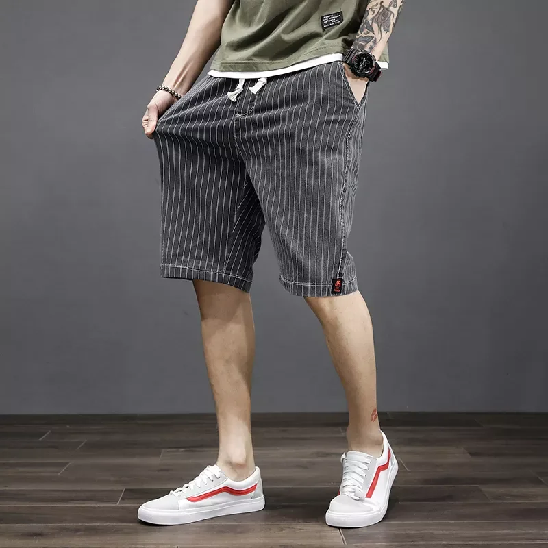 Chinese Style Embroidery Denim Shorts Men Fashion Hole Ripped Slim Retro Blue Washed Short Jeans Male Street Knee-length Pants
Chinese Style Embroidery Denim Shorts Men Fashion Hole Ripped Slim Retro Blue Washed Short Jeans Male Street Knee-length Pants