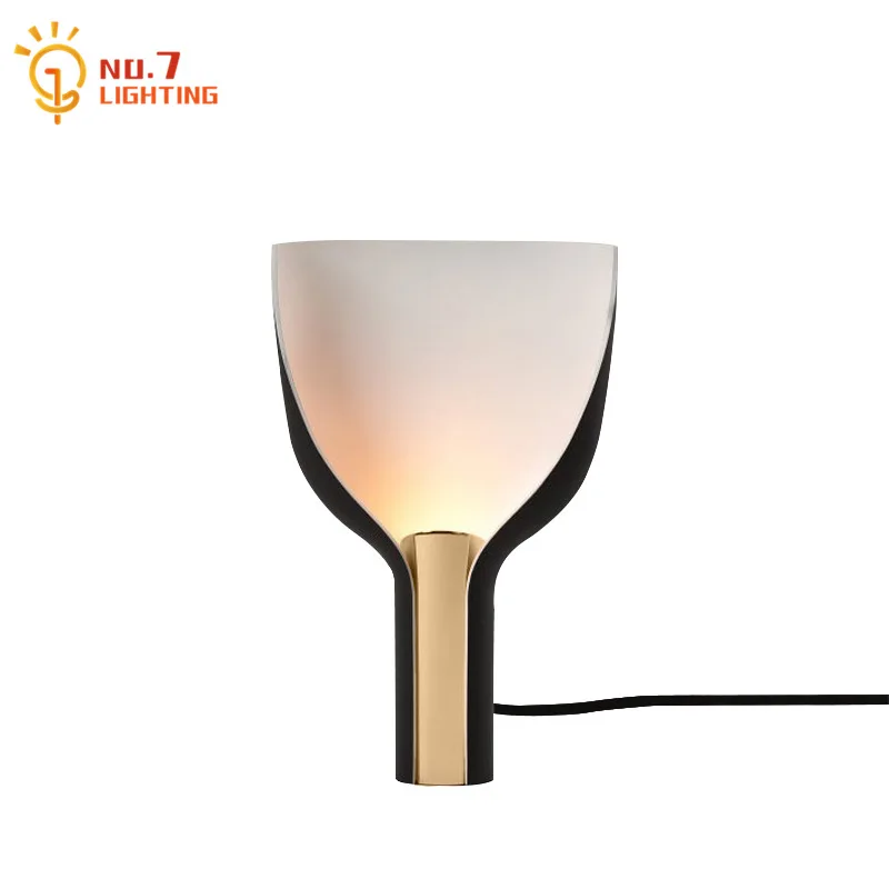 Art Fashion Designer Living/Model Room Metal Table Lamp Modern Minimalist Desk Lights Bedroom Decoration Bedside Study Hotel
Art Fashion Designer Living/Model Room Metal Table Lamp Modern Minimalist Desk Lights Bedroom Decoration Bedside Study Hotel