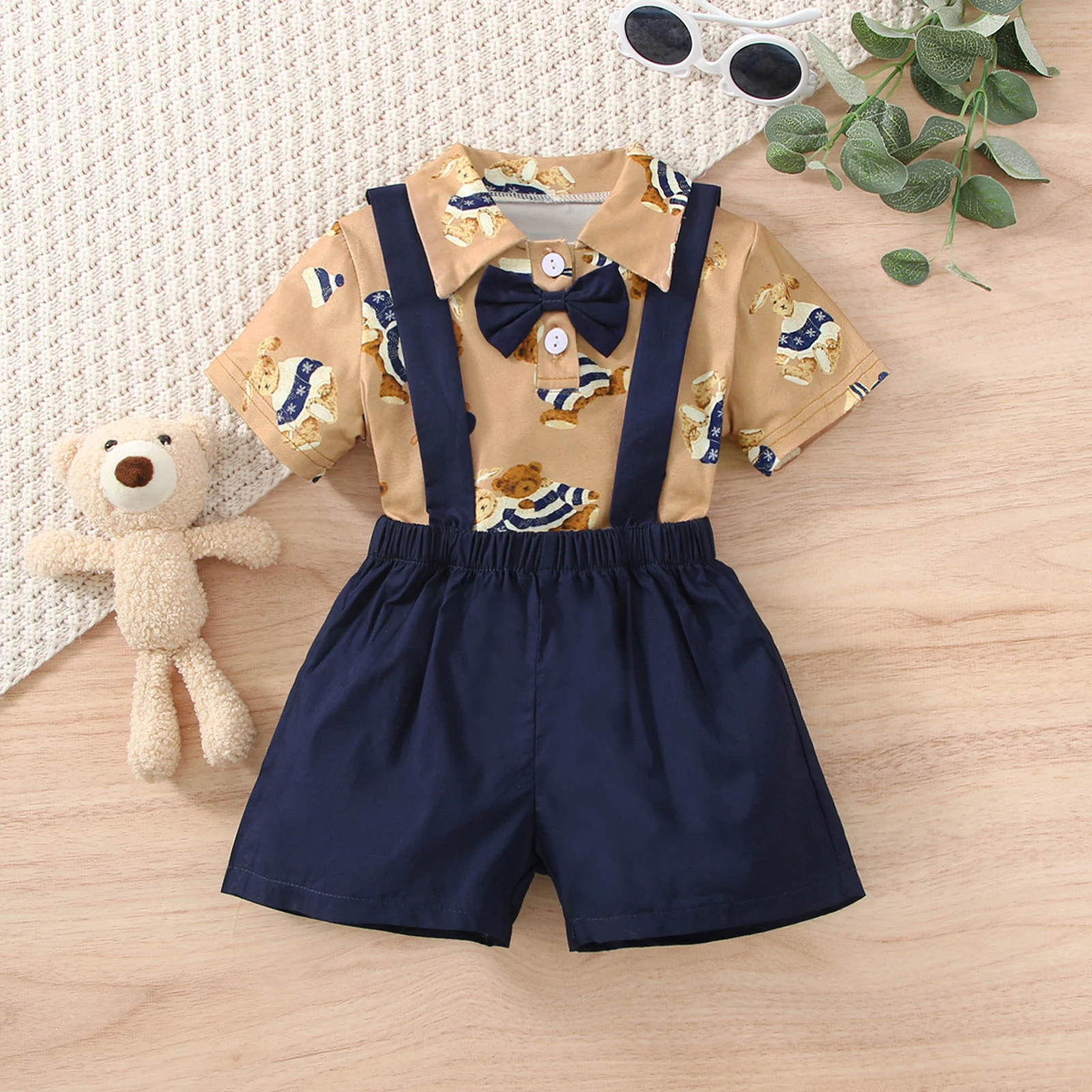 Baby Boys Gentleman Outfit Cartoon Animal Print Short Sleeve Jumpsuit and Casual Suspender Shorts Set
Baby Boys Gentleman Outfit Cartoon Animal Print Short Sleeve Jumpsuit and Casual Suspender Shorts Set