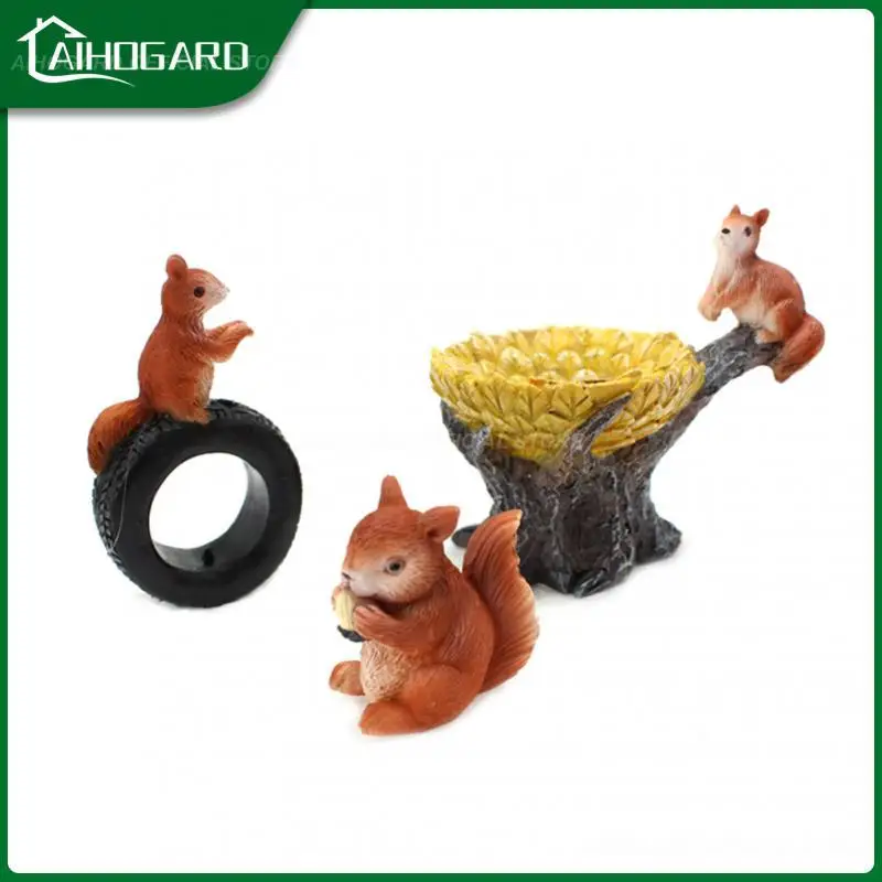 Resin naughty garden squirrel statue Christmas dress up DIY garden decoration resin resin decoration durable garden accessories
Resin naughty garden squirrel statue Christmas dress up DIY garden decoration resin resin decoration durable garden accessories