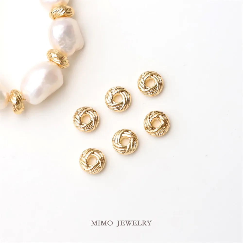 6x3mm Gold Plated Brass Metal Weave Texture Round Spacer Beads For Jewelry Making DIY Bracelet Necklace
6x3mm Gold Plated Brass Metal Weave Texture Round Spacer Beads For Jewelry Making DIY Bracelet Necklace