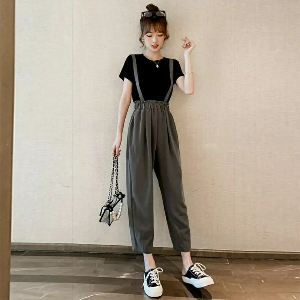 Women 2022 Summer Short Sleeve T-Shirt Set Female Casual 2 Piece Sets New Solid Tops and Pants Lady Overalls Two Piece Suit I33
Women 2022 Summer Short Sleeve T-Shirt Set Female Casual 2 Piece Sets New Solid Tops and Pants Lady Overalls Two Piece Suit I33