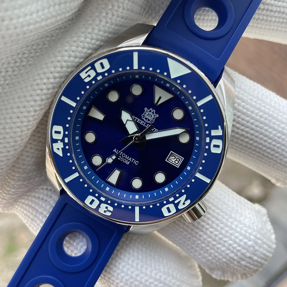 SD1971 New Arrival 2021 STEELDIVE Brand Men Wristwatch Ceramic Bezel Sapphire Glass Blue Luminous NH35 Automatic Dive Watch
SD1971 New Arrival 2021 STEELDIVE Brand Men Wristwatch Ceramic Bezel Sapphire Glass Blue Luminous NH35 Automatic Dive Watch