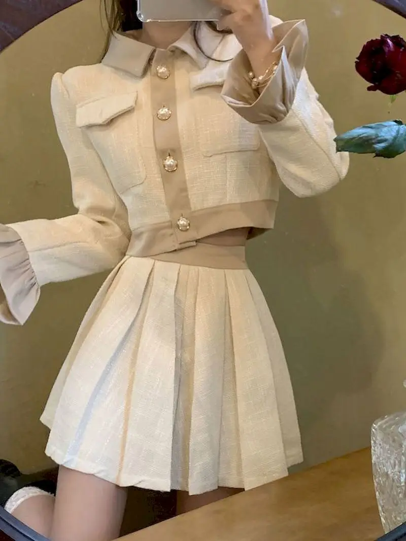 Autumn New French Vintage Two Piece Set Women Crop Top Short Jacket Coat + Pleated Skirts Sets High Street Fashion 2 Piece Suits
Autumn New French Vintage Two Piece Set Women Crop Top Short Jacket Coat + Pleated Skirts Sets High Street Fashion 2 Piece Suits