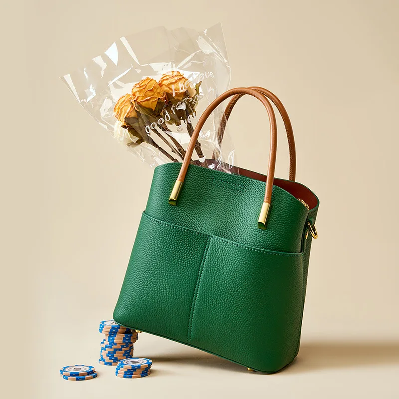 Women's Bag for Women Fashion Luxury Designer Handbags Genuine Leather Bag Women Trend Casual Tote Large Capacity Crossbody Bags
Women's Bag for Women Fashion Luxury Designer Handbags Genuine Leather Bag Women Trend Casual Tote Large Capacity Crossbody Bags