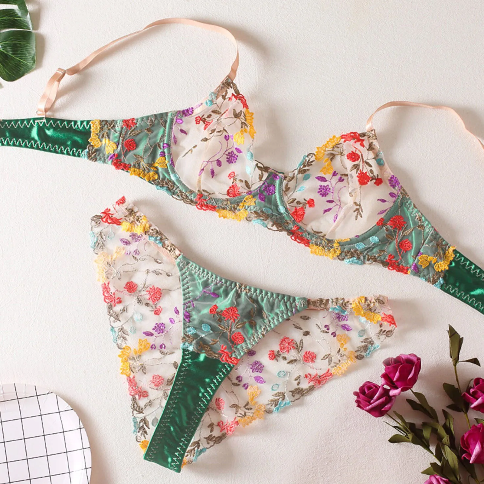Embroidery Floral Lace Lingerie Set Women Transparent Steel Ring Push Up Bra And Briefs Lingerie Set Underwear Erotic Costumes
Embroidery Floral Lace Lingerie Set Women Transparent Steel Ring Push Up Bra And Briefs Lingerie Set Underwear Erotic Costumes