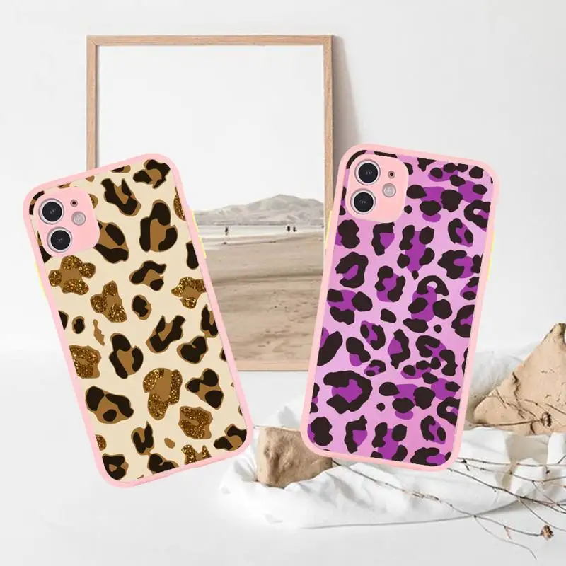 leopard print Phone Case For iPhone 13 12 11 Mini Pro XR XS Max 7 8 Plus X Matte transparent Pink Back Cover
leopard print Phone Case For iPhone 13 12 11 Mini Pro XR XS Max 7 8 Plus X Matte transparent Pink Back Cover