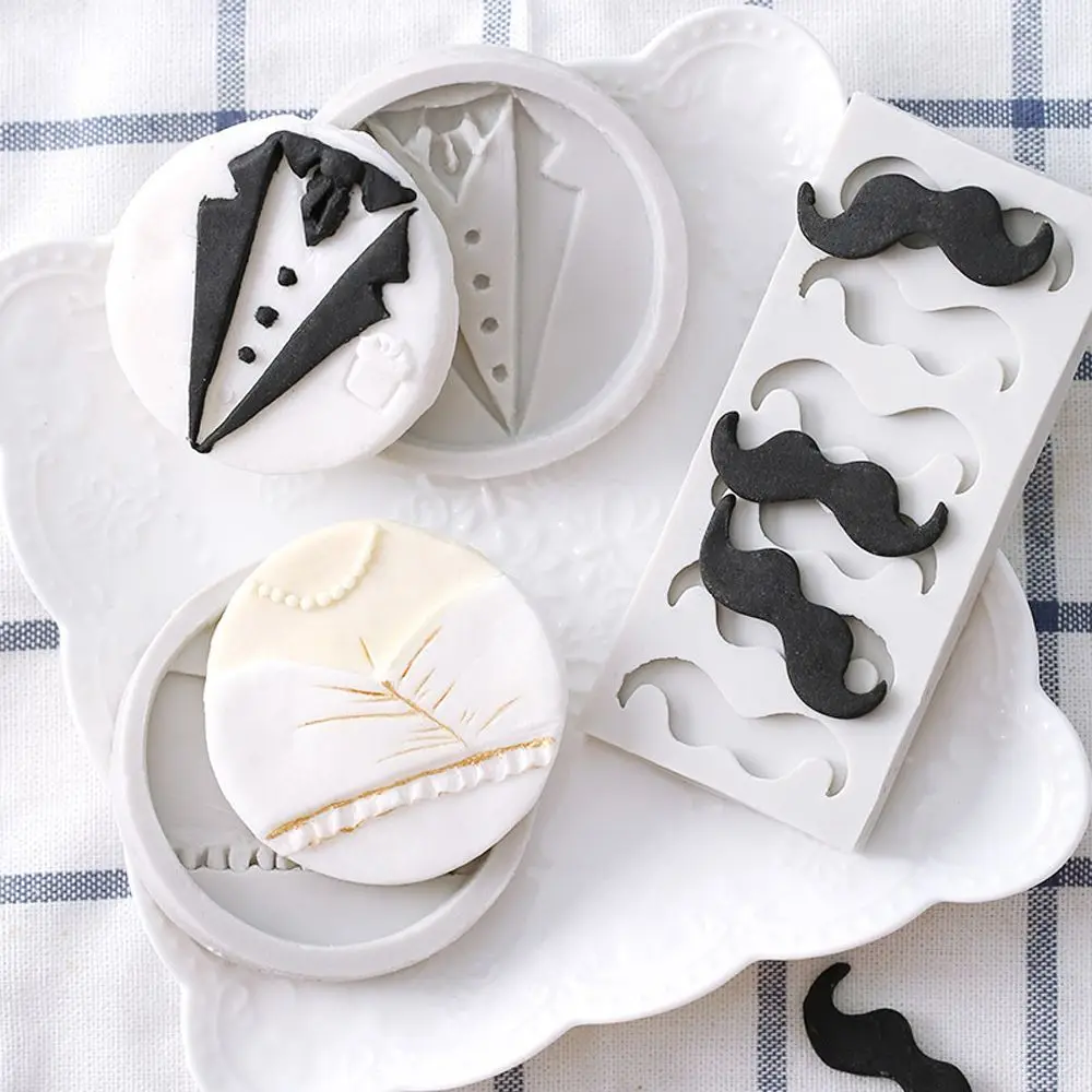 Party Dress Mustache Pattern Silicone Mold DIY Handmade Cake Decorate Mould Chocolate Biscuit Tools Fondant Baking Supplies
Party Dress Mustache Pattern Silicone Mold DIY Handmade Cake Decorate Mould Chocolate Biscuit Tools Fondant Baking Supplies