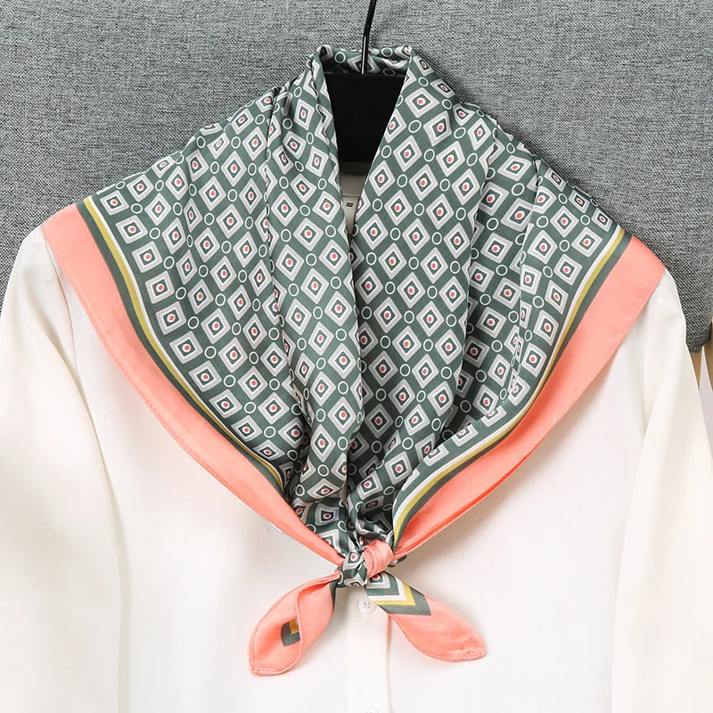 Elegant Neck Scarf For Ladies 70*70cm Silk Kerchief Bag Scarves Female Fashion Printed Hairband Square Hijab Scarfs For Women
Elegant Neck Scarf For Ladies 70*70cm Silk Kerchief Bag Scarves Female Fashion Printed Hairband Square Hijab Scarfs For Women