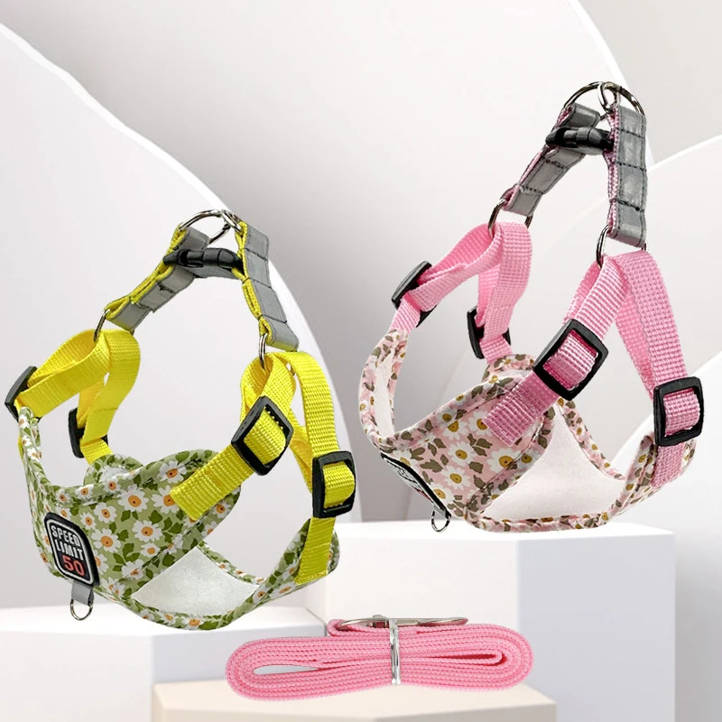 Pet Dog Harness Leash Set for Small Medium Dog Reflective Harness Vest Walking Lead Leash for Small Dogs Chihuahua Pug Supplies
Pet Dog Harness Leash Set for Small Medium Dog Reflective Harness Vest Walking Lead Leash for Small Dogs Chihuahua Pug Supplies