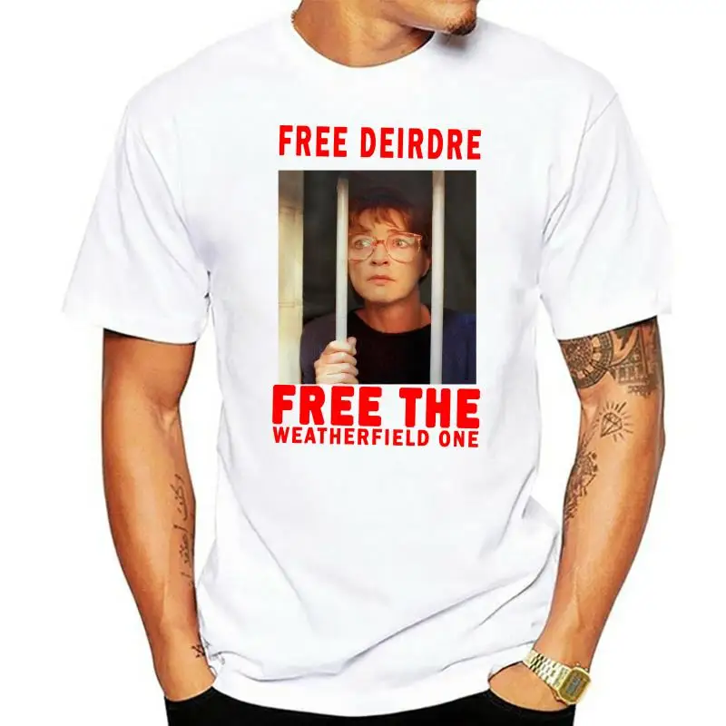 Футболка Free Deirdre, уличная коронация Deirdre Barlow, кампания за свободу тюрьмы
Футболка Free Deirdre, уличная коронация Deirdre Barlow, кампания за свободу тюрьмы